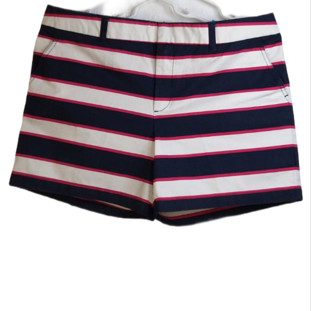 TOMMY HILFIGER, Shorts Size 16.